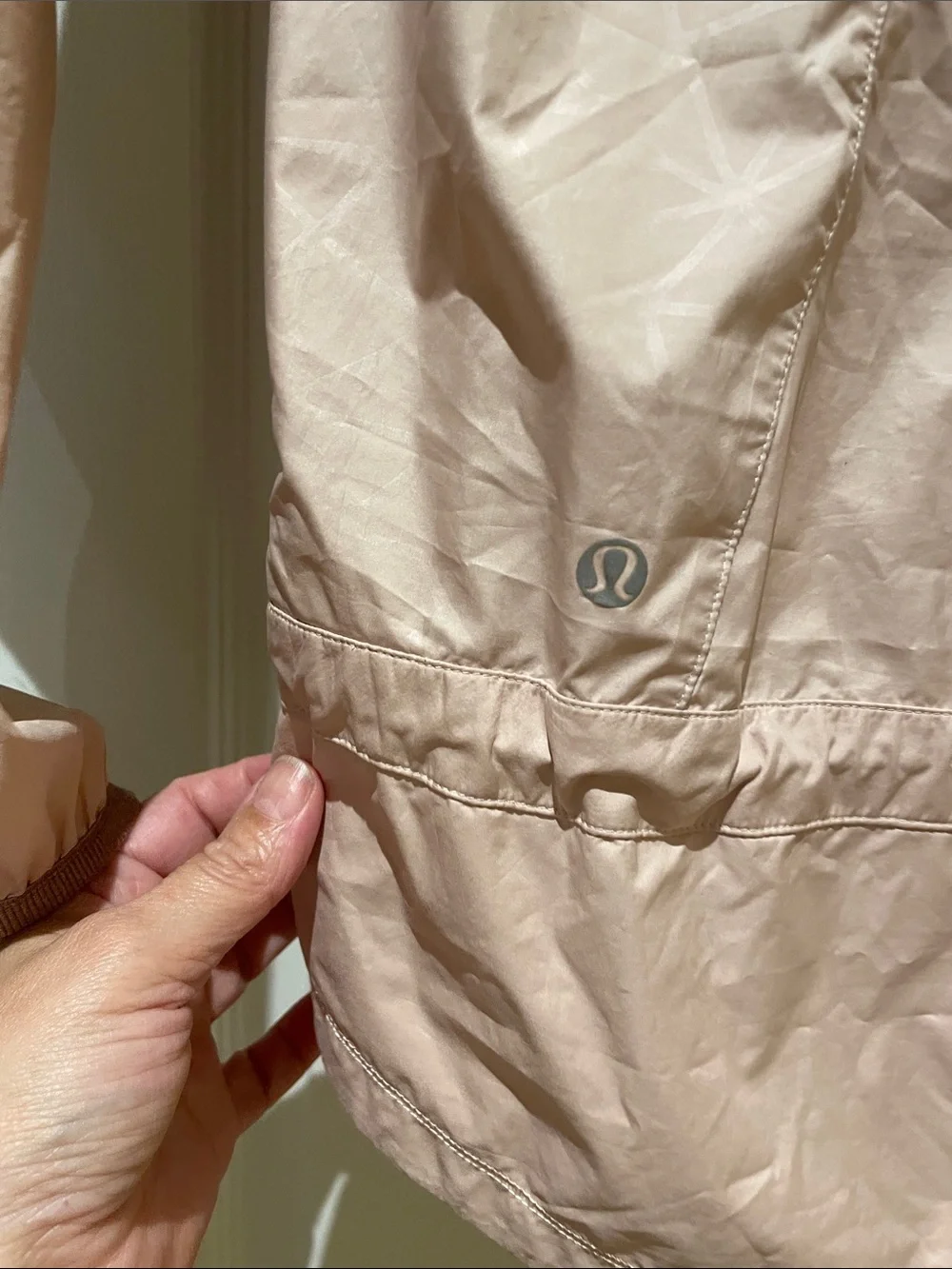 Lululemon Light Pink Windbreaker Jacket Altleisure Outdoor Travel Summer 4 - Picture 8 of 11
